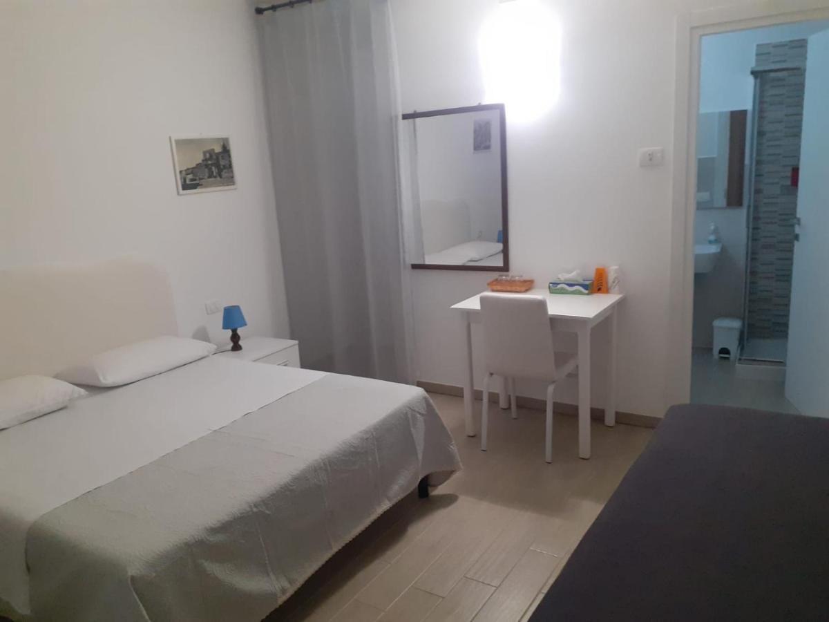 B&B Porta Romana Amelia Luaran gambar